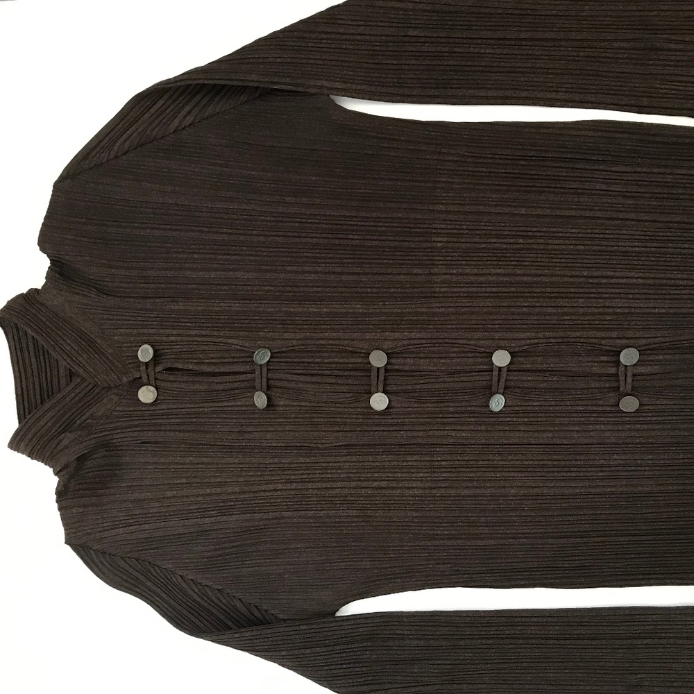 Pleats please size 3 dark brown